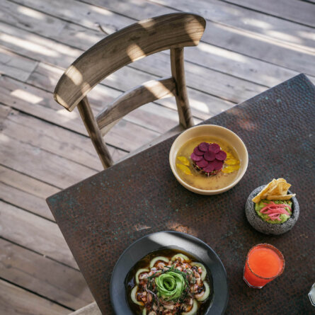 La Valise by Affyrm Studio