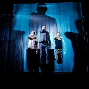 Die Stachelschweine - Ich hab' noch einen Tesla in Berlin Die Stachelschweine - Ich hab' noch einen Tesla in Berlin