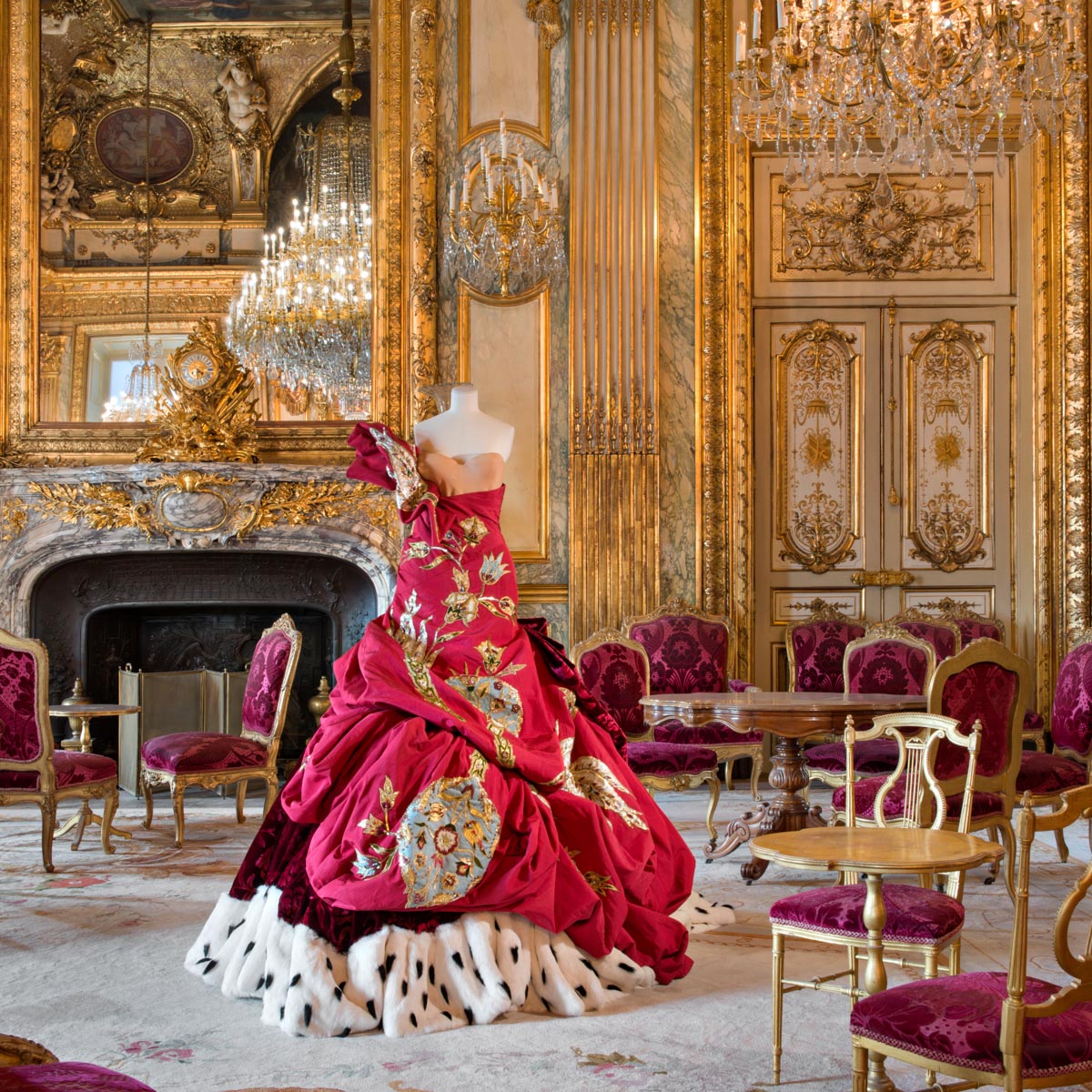 Dior 2 Louvre Couture ©Nicolas Matheus