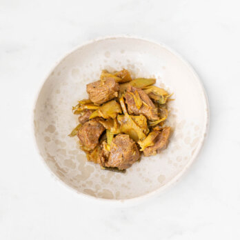 Osterlamm mit Artischocken© Juri Gottschall Osterlamm mit Artischocken© Juri Gottschall