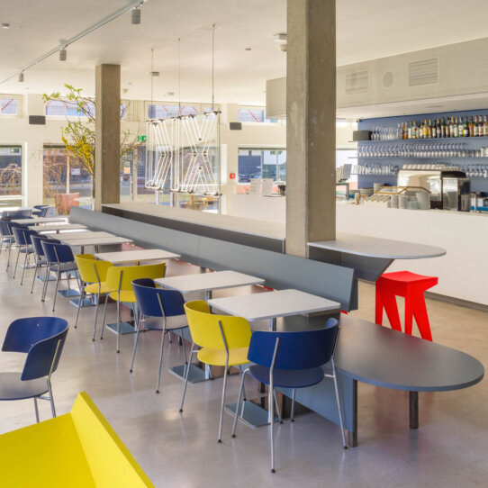 Café Dix ©Roman März-3