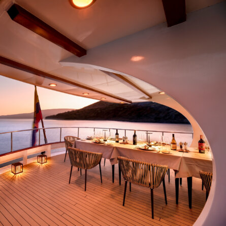 Islands Galapagos Explorer andbeyond-18