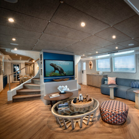 Islands Galapagos Explorer andBeyond-2-2