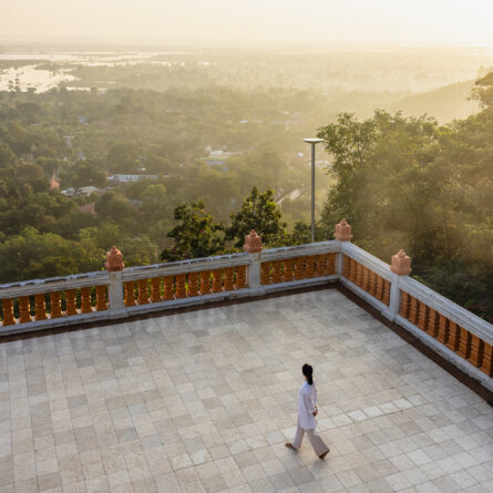 Farmhouse Resort & Spa-11