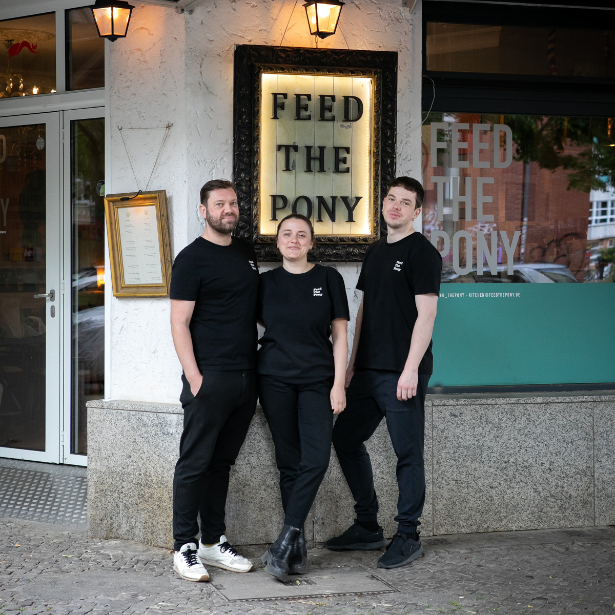 Feed the Pony Berlin-01