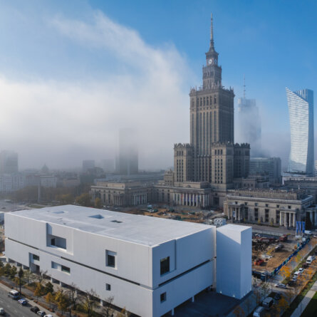 Muzeum Sztuki Nowoczesnej  Warschau-1