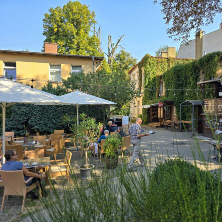 Wartmanns Café Babelsberg-1