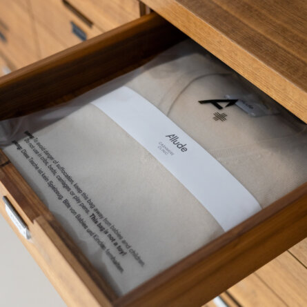 Allude Cashmere Clinic -10