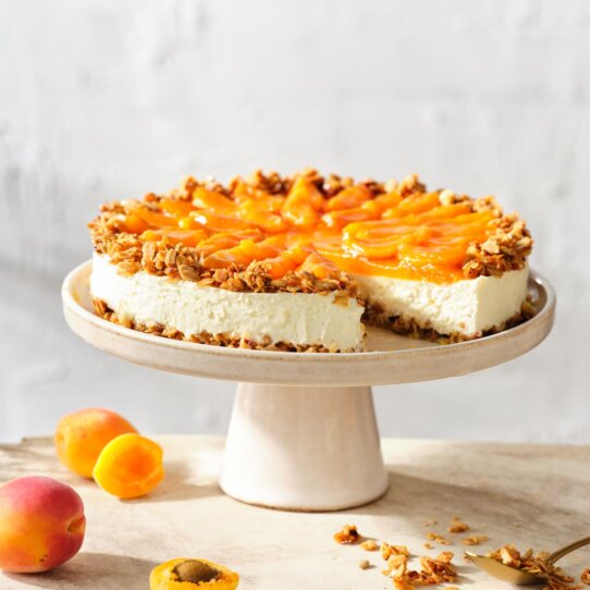 Granola-Aprikosen-Torte ©Manuela Rüther