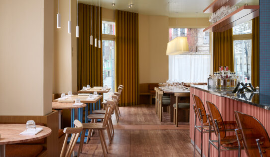 Almi Bistro Berlin ©Sabine Zoltnere