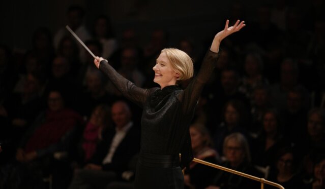 Joana Mallwitz (Credit_ Simon Pauly)-3