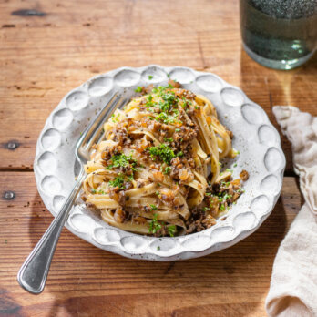 Linguine mit Miso-Pilzen