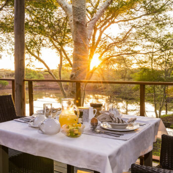 bayete-zulu-lodge bayete-zulu-lodge