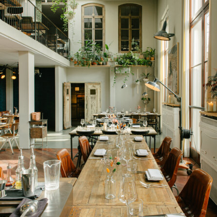 Kink Bar & Restaurant ©Lee Edward