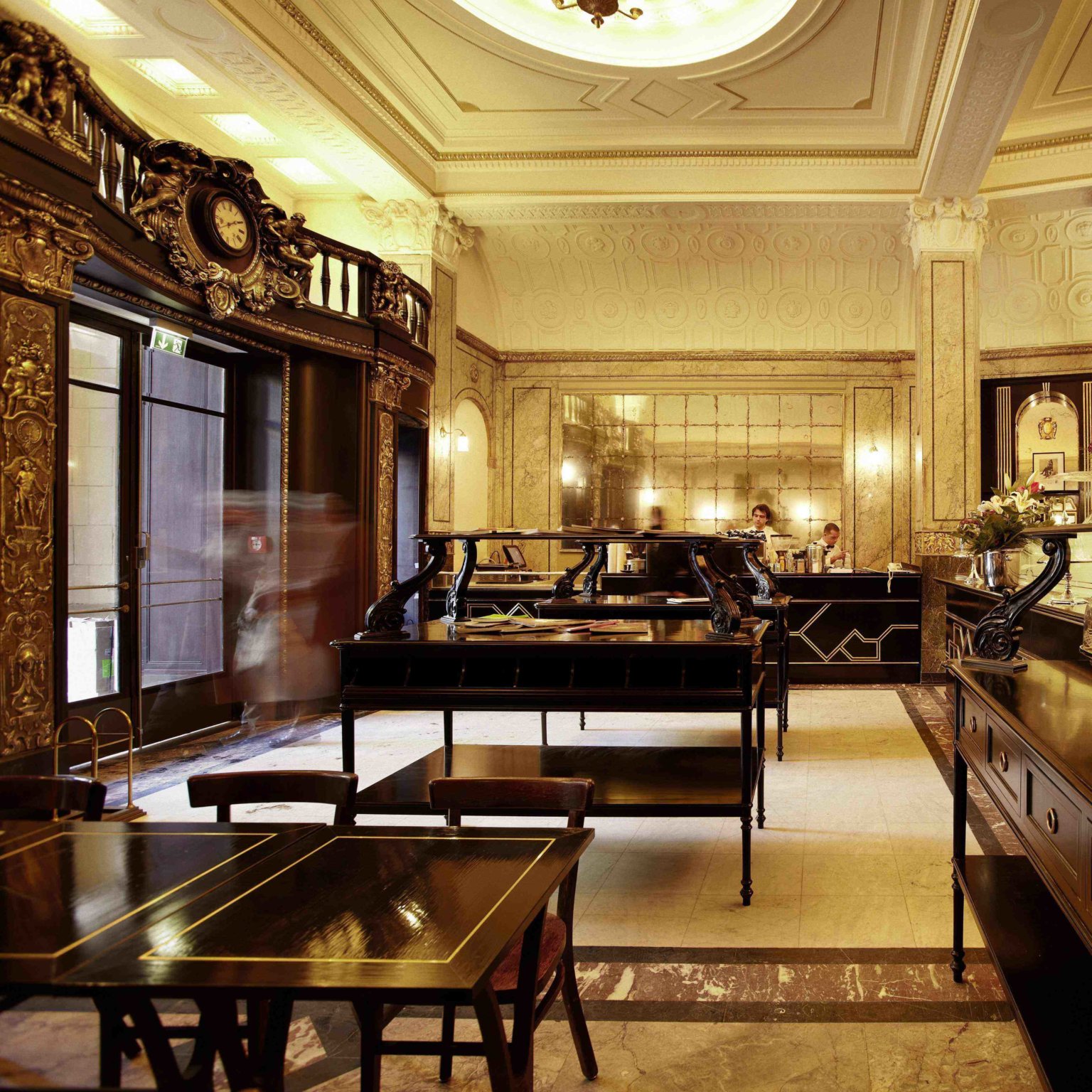 Kaffeehaus-Grosz-Kudamm-Berlin-Entree-1