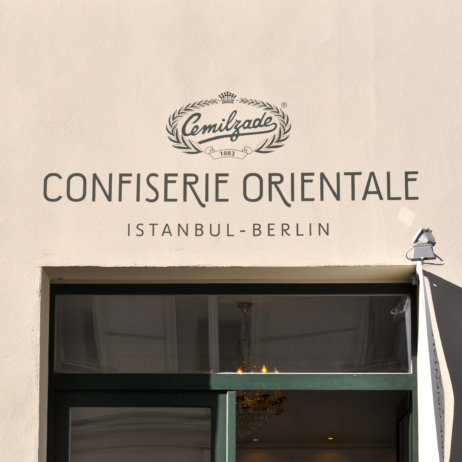 Confiserie-Orientale-Linienstraße-Berlin