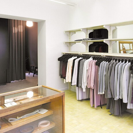 Wolfen-Fashion-Berlin-Auguststraße-7