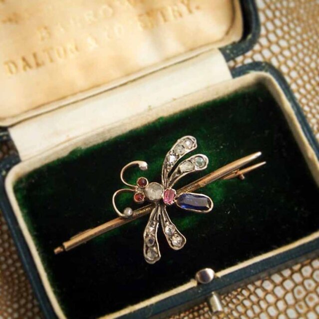 Schmuskstücke bei Antique Vintage Jewellery Berlin Mitte-10