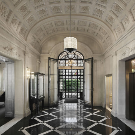 Patrick Hellmann Schlosshotel Berlin Grunewald_Entree