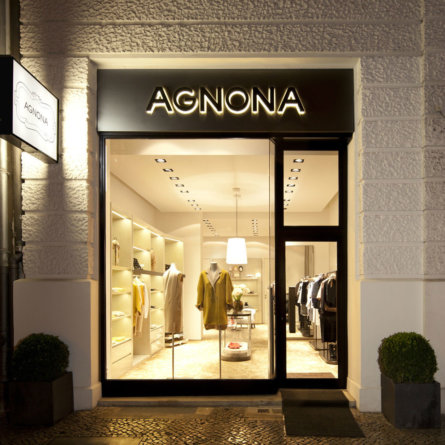 Agnona-Shop-Berlin-aussen