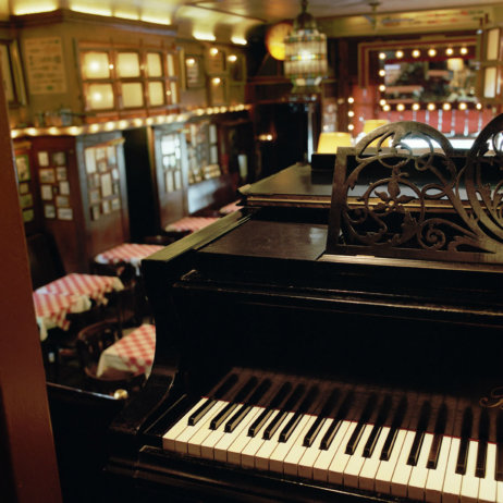 Die Joseph-Roth-Diele an der Potsdamer Straße in Berlin.