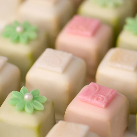 Wencke-Schmid-Torten-Petit-Fours-a-1