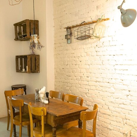 Salumeria Lamuri Berlin Köpenickerstraße Tisch