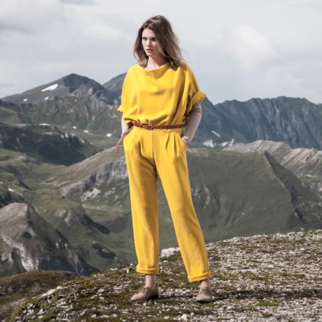 Elfenkleid Brautmode Mode Wien gelber Overall