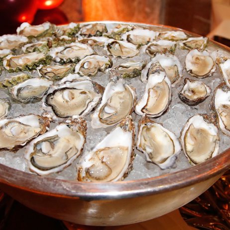 Silvester Party im Regent Hotel Austern