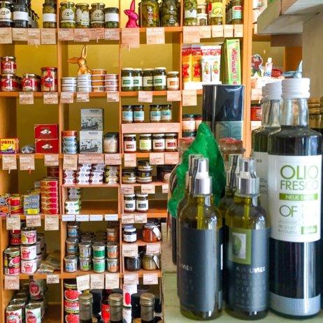 Goldhahn und Sampson Feinkost Kochbücher Berlin Konserven