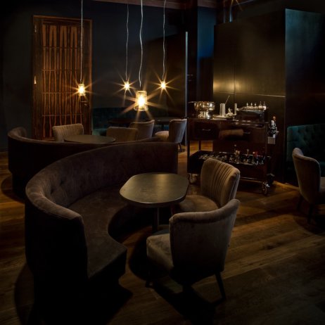 Lost in Grub Street Punch Bowl Bar Berlin