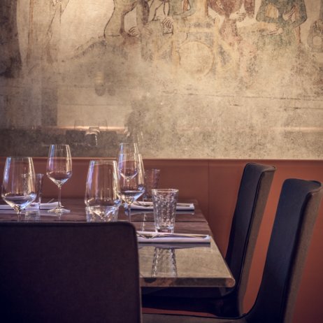 Münsterhof Restaurant Zürich Tisch