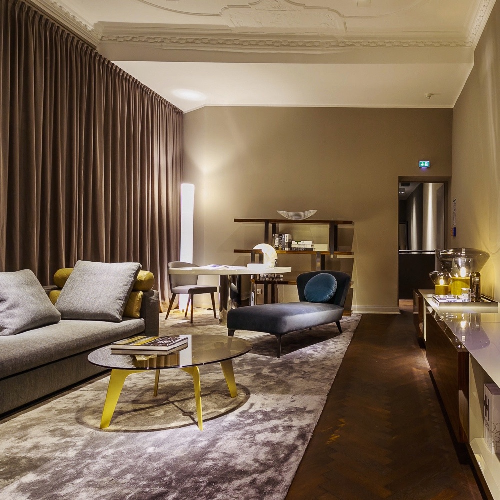 Minotti Showroom Berlin Berlin Creme Guides