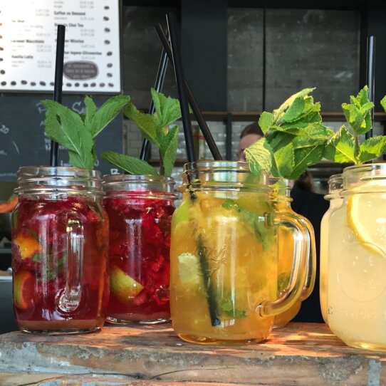 Spreegold Cafe Restaurant Berlin Drinks