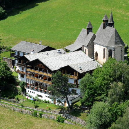 Bad Dreikirchen Gasthof Südtirol Barbian Gebäude