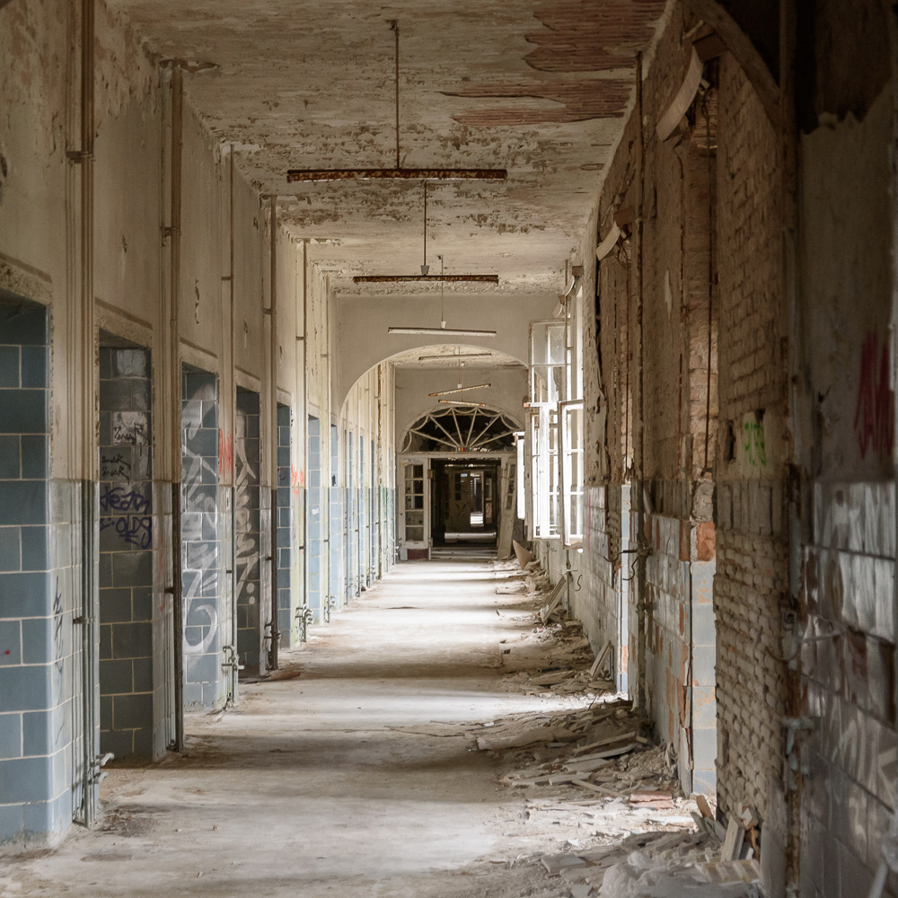 Secret Tours Berlin city tours - Berlin | CREME GUIDES