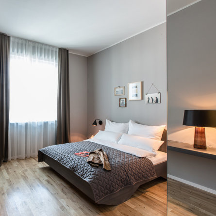 Bold Hotel München Giesing Zimmer mit Doppelbett