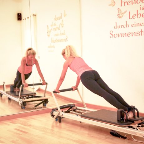 Keep in Motion Pilates München Training am Gerät