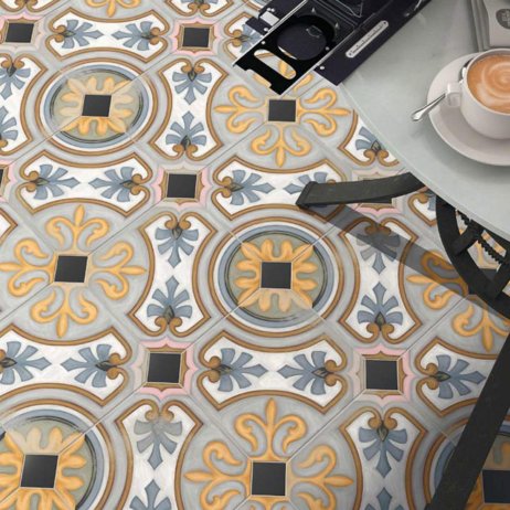 Kerana Fliesen aus Naturstein Stilwerk Berlin Bunte Fliesen