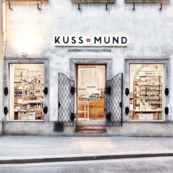 Kussmund Beauty Shop Wien Außenansicht