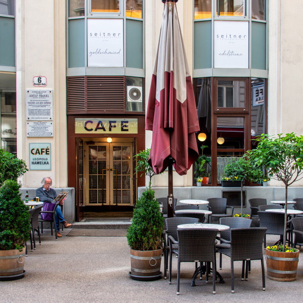 Café Hawelka Kaffeehaus Wien Wien CREME GUIDES