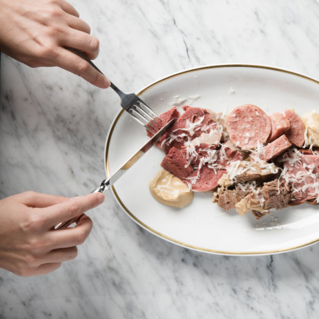 Gulasch and Champagne Grand Ferdinand Wien Gericht