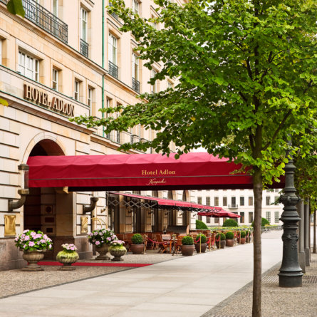 Adlon Hotel Berlin Kempinski Brandenburger Tor Eingang