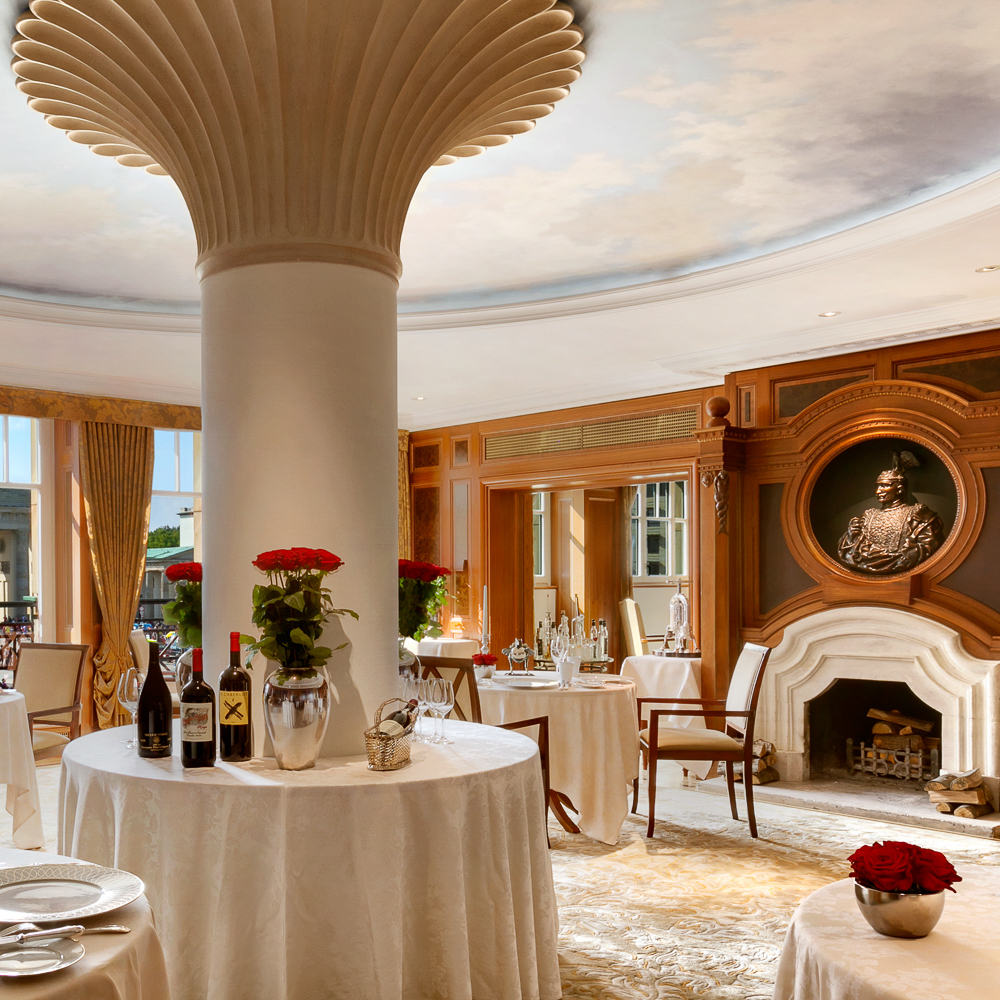 Restaurant Lorenz Adlon Esszimmer - Berlin | CREME GUIDES