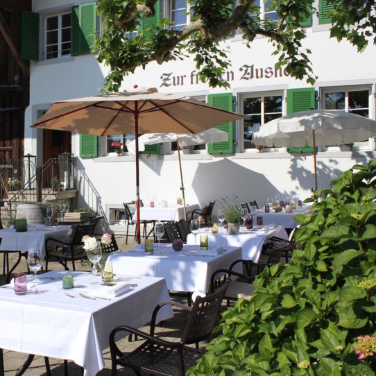 Restaurant Zürich First Tisch Garten