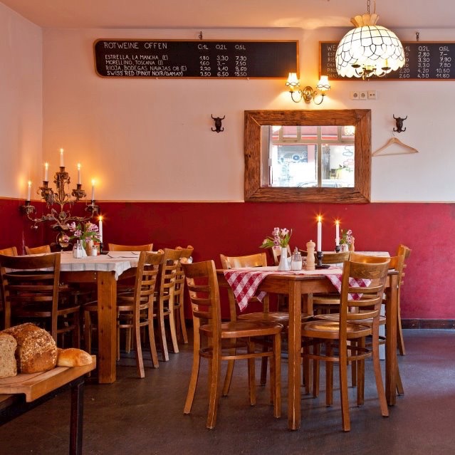 Schwarze Heidi Röschti Bar Kreuzberg Berlin CREME GUIDES