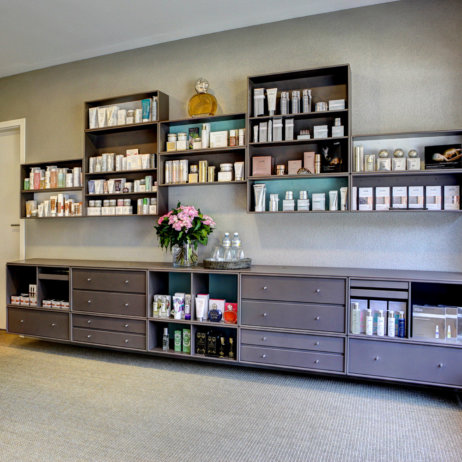 Feel Beautiful Kosmetik Seefeld Zürich Laden