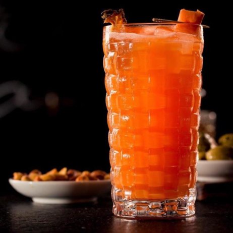 Sophia's Bar München_Signature Cocktail mit Karotte