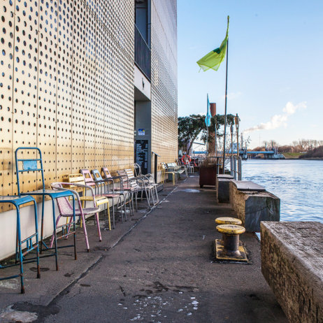 Café Entenwerder an der Elbe in Hamburg-2