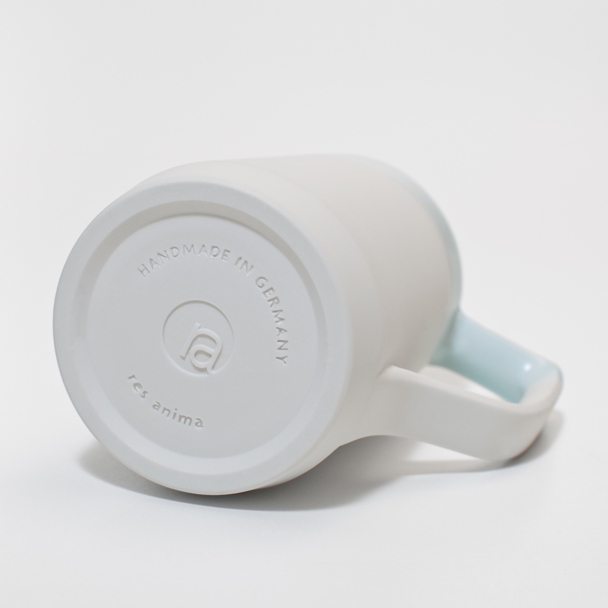 Seidla - Handgefertigter Bierkrug von Res Anima | CREME GUIDES